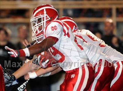 Thumbnail 1 in Servite vs. Mater Dei (Nike 5 Days 2 Friday) photogallery.