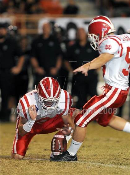 Thumbnail 3 in Servite vs. Mater Dei (Nike 5 Days 2 Friday) photogallery.