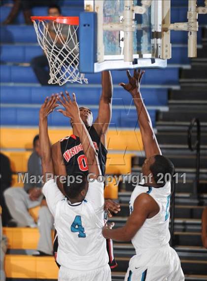 Thumbnail 1 in Sheldon vs. Westchester (National Prep Classic) photogallery.