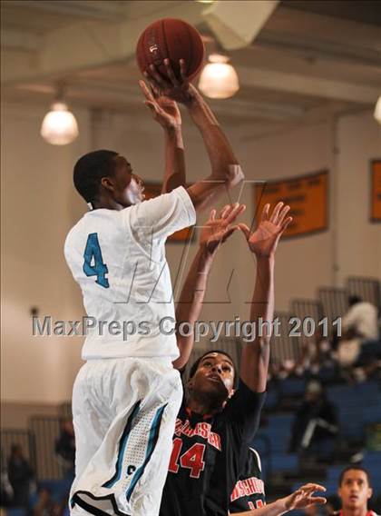 Thumbnail 2 in Sheldon vs. Westchester (National Prep Classic) photogallery.