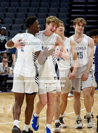 Thumbnail 1 in Venice vs Pleasant Valley (CIF State D3 Final) photogallery.