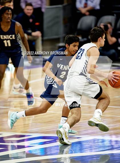 Thumbnail 3 in Venice vs Pleasant Valley (CIF State D3 Final) photogallery.