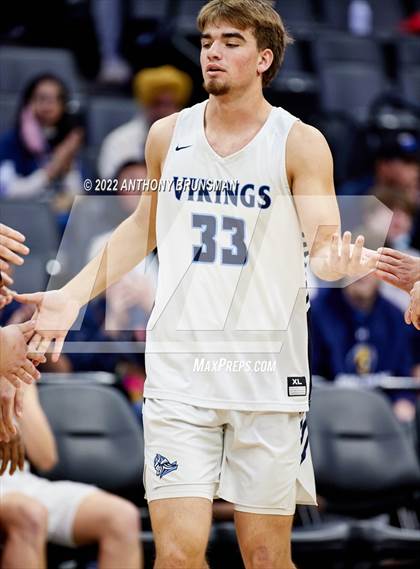 Thumbnail 3 in Venice vs Pleasant Valley (CIF State D3 Final) photogallery.