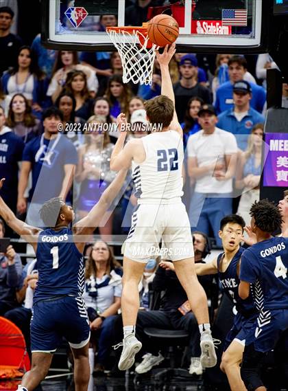 Thumbnail 3 in Venice vs Pleasant Valley (CIF State D3 Final) photogallery.