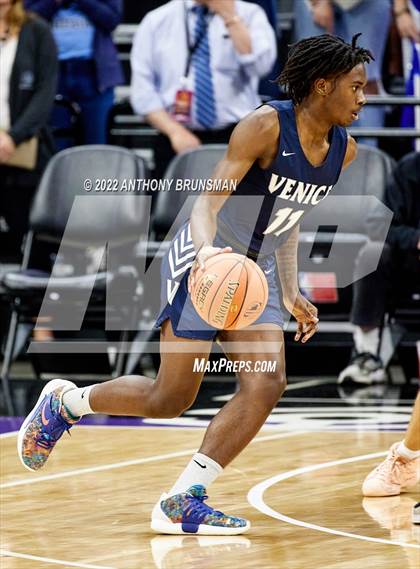Thumbnail 1 in Venice vs Pleasant Valley (CIF State D3 Final) photogallery.