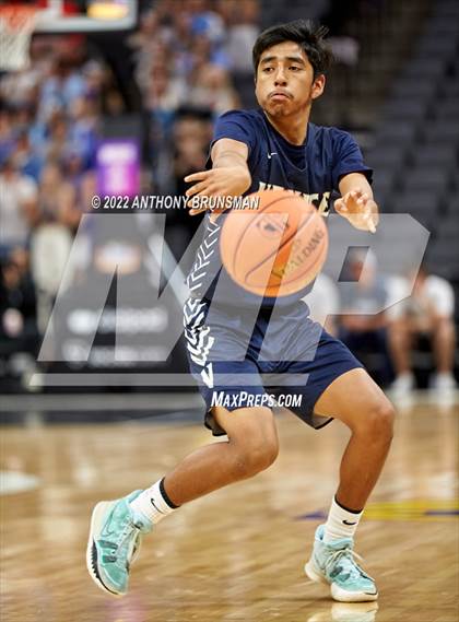 Thumbnail 2 in Venice vs Pleasant Valley (CIF State D3 Final) photogallery.
