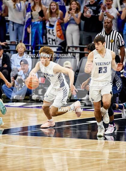 Thumbnail 2 in Venice vs Pleasant Valley (CIF State D3 Final) photogallery.