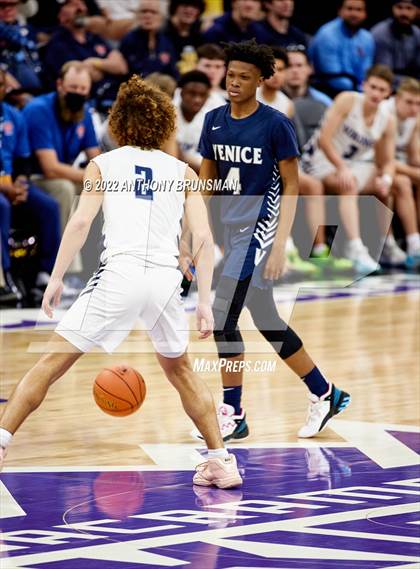 Thumbnail 2 in Venice vs Pleasant Valley (CIF State D3 Final) photogallery.