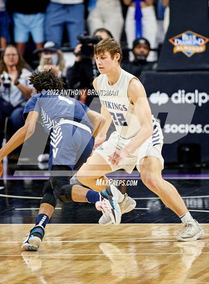 Thumbnail 3 in Venice vs Pleasant Valley (CIF State D3 Final) photogallery.