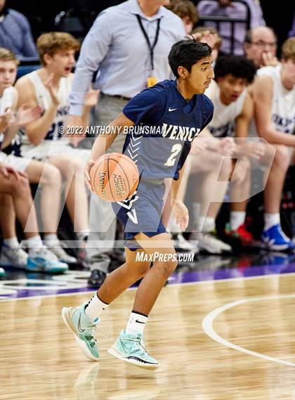 Thumbnail 2 in Venice vs Pleasant Valley (CIF State D3 Final) photogallery.