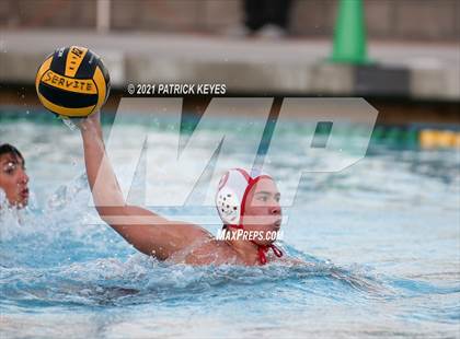 Thumbnail 3 in Orange Lutheran vs. Servite photogallery.