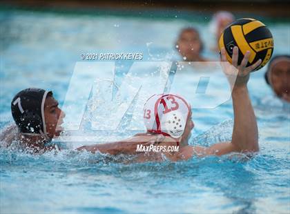 Thumbnail 3 in Orange Lutheran vs. Servite photogallery.