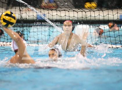 Thumbnail 2 in Orange Lutheran vs. Servite photogallery.