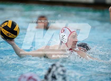 Thumbnail 3 in Orange Lutheran vs. Servite photogallery.