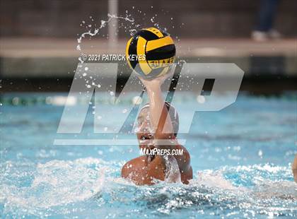 Thumbnail 3 in Orange Lutheran vs. Servite photogallery.
