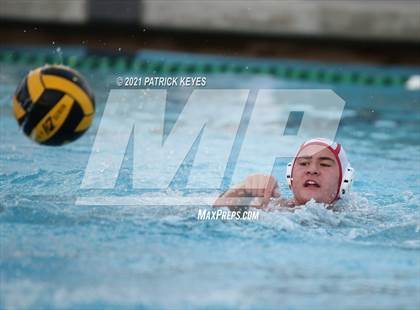 Thumbnail 1 in Orange Lutheran vs. Servite photogallery.