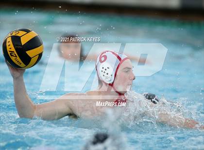 Thumbnail 2 in Orange Lutheran vs. Servite photogallery.
