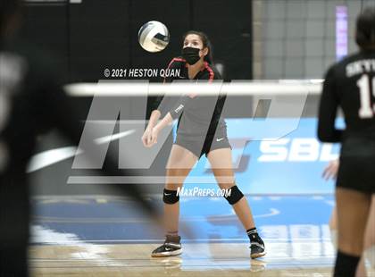 Thumbnail 2 in Skyline vs. Santa Clarita Christian (CIF State D5 Final) photogallery.