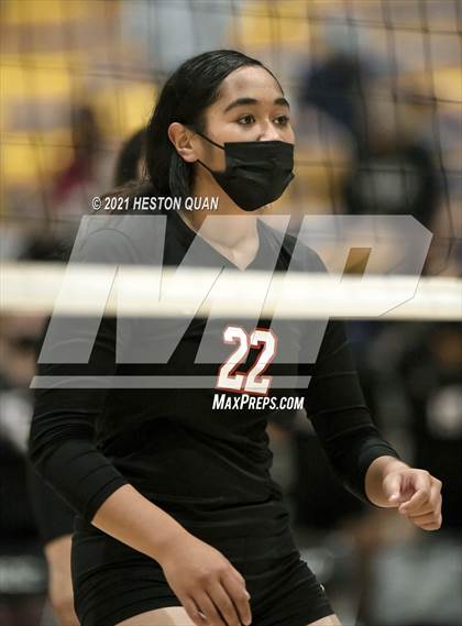 Thumbnail 1 in Skyline vs. Santa Clarita Christian (CIF State D5 Final) photogallery.