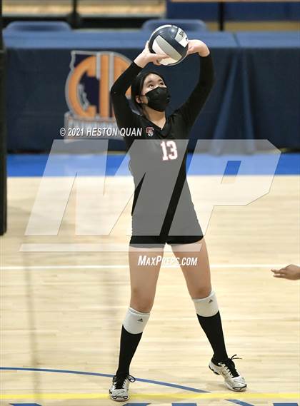 Thumbnail 3 in Skyline vs. Santa Clarita Christian (CIF State D5 Final) photogallery.