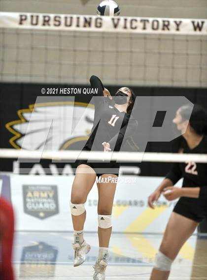 Thumbnail 2 in Skyline vs. Santa Clarita Christian (CIF State D5 Final) photogallery.