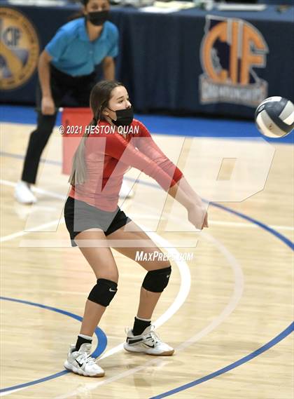 Thumbnail 3 in Skyline vs. Santa Clarita Christian (CIF State D5 Final) photogallery.