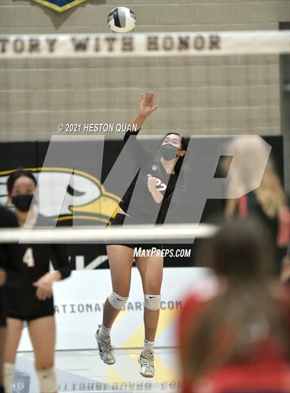 Thumbnail 1 in Skyline vs. Santa Clarita Christian (CIF State D5 Final) photogallery.