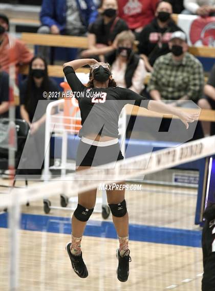 Thumbnail 2 in Skyline vs. Santa Clarita Christian (CIF State D5 Final) photogallery.
