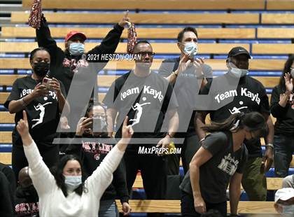 Thumbnail 3 in Skyline vs. Santa Clarita Christian (CIF State D5 Final) photogallery.