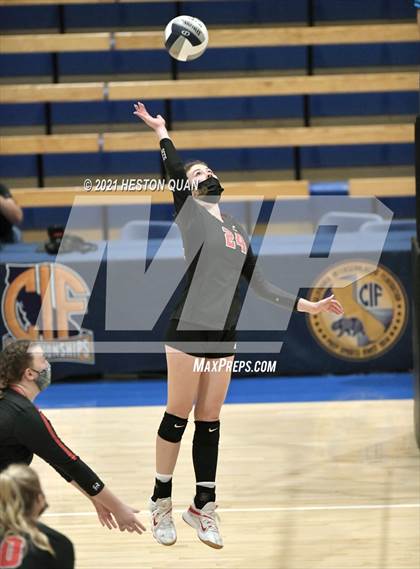 Thumbnail 2 in Skyline vs. Santa Clarita Christian (CIF State D5 Final) photogallery.
