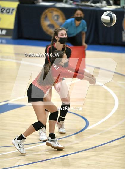 Thumbnail 1 in Skyline vs. Santa Clarita Christian (CIF State D5 Final) photogallery.