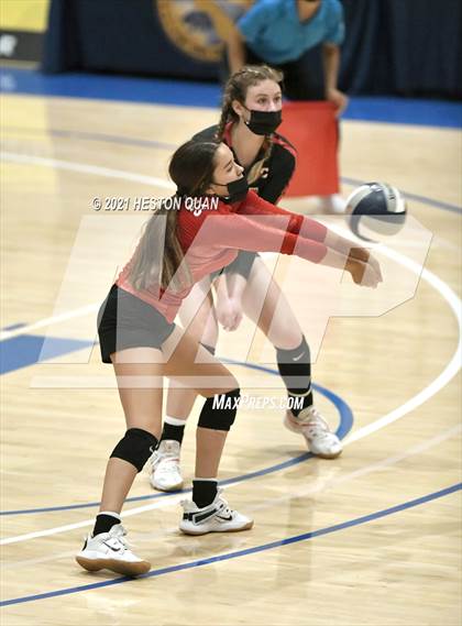 Thumbnail 3 in Skyline vs. Santa Clarita Christian (CIF State D5 Final) photogallery.