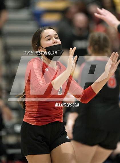 Thumbnail 2 in Skyline vs. Santa Clarita Christian (CIF State D5 Final) photogallery.