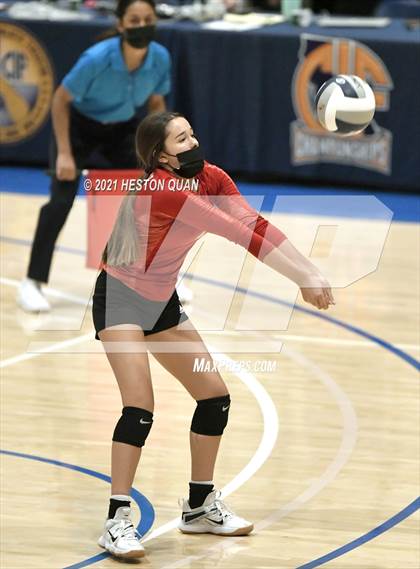 Thumbnail 1 in Skyline vs. Santa Clarita Christian (CIF State D5 Final) photogallery.