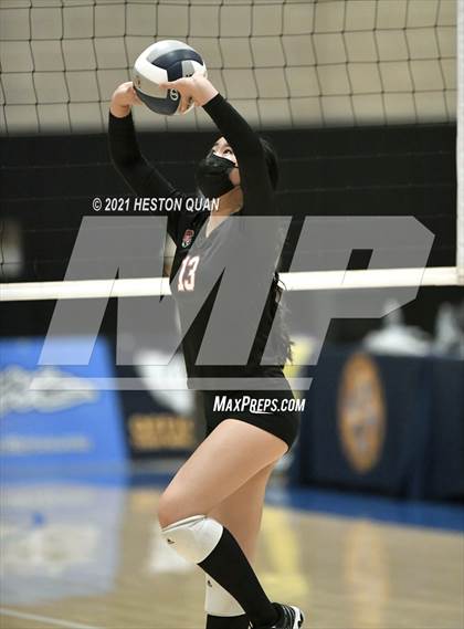 Thumbnail 2 in Skyline vs. Santa Clarita Christian (CIF State D5 Final) photogallery.