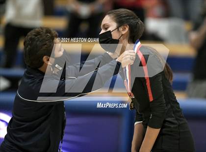 Thumbnail 1 in Skyline vs. Santa Clarita Christian (CIF State D5 Final) photogallery.