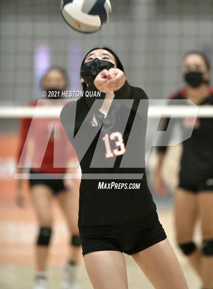 Thumbnail 3 in Skyline vs. Santa Clarita Christian (CIF State D5 Final) photogallery.