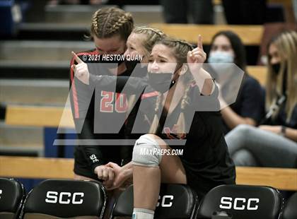 Thumbnail 3 in Skyline vs. Santa Clarita Christian (CIF State D5 Final) photogallery.