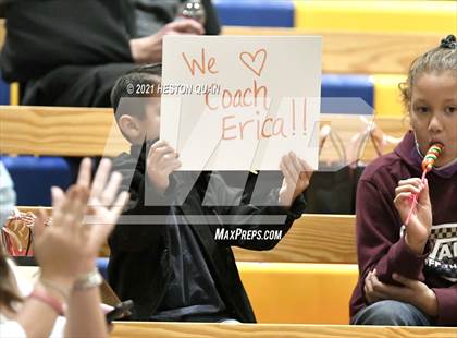 Thumbnail 2 in Skyline vs. Santa Clarita Christian (CIF State D5 Final) photogallery.