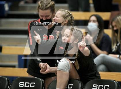 Thumbnail 2 in Skyline vs. Santa Clarita Christian (CIF State D5 Final) photogallery.