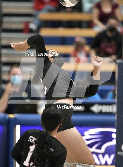 Thumbnail 3 in Skyline vs. Santa Clarita Christian (CIF State D5 Final) photogallery.