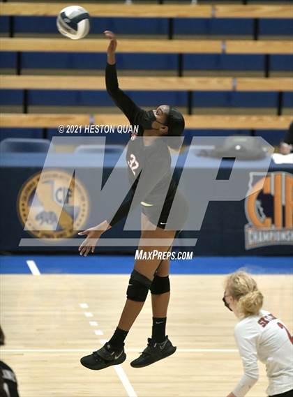 Thumbnail 3 in Skyline vs. Santa Clarita Christian (CIF State D5 Final) photogallery.