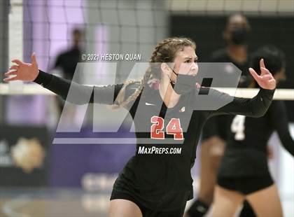 Thumbnail 3 in Skyline vs. Santa Clarita Christian (CIF State D5 Final) photogallery.