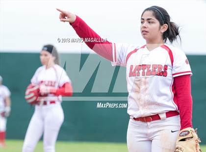 Thumbnail 1 in Juarez-Lincoln vs Rio Grande City (La Joya Tournament) photogallery.