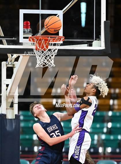 Thumbnail 2 in Mesa Ridge vs. Dakota Ridge (CHSAA 5A Great 8) photogallery.