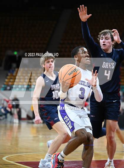 Thumbnail 3 in Mesa Ridge vs. Dakota Ridge (CHSAA 5A Great 8) photogallery.