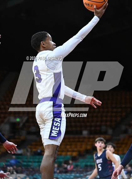 Thumbnail 2 in Mesa Ridge vs. Dakota Ridge (CHSAA 5A Great 8) photogallery.