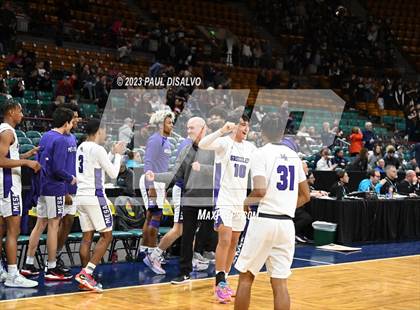 Thumbnail 1 in Mesa Ridge vs. Dakota Ridge (CHSAA 5A Great 8) photogallery.