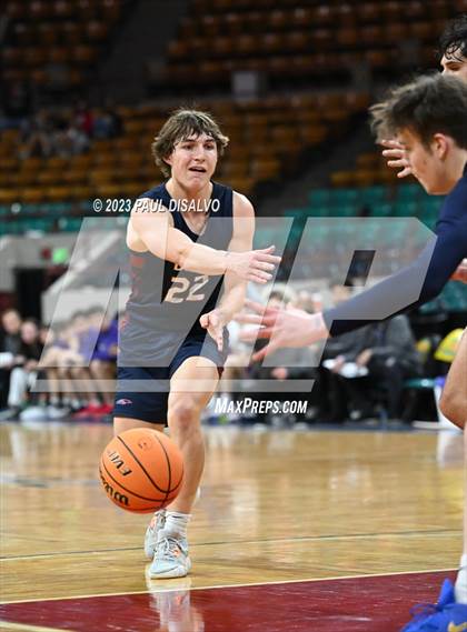 Thumbnail 3 in Mesa Ridge vs. Dakota Ridge (CHSAA 5A Great 8) photogallery.