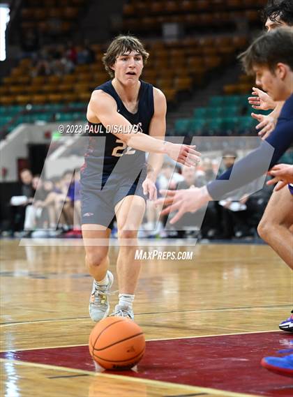 Thumbnail 1 in Mesa Ridge vs. Dakota Ridge (CHSAA 5A Great 8) photogallery.